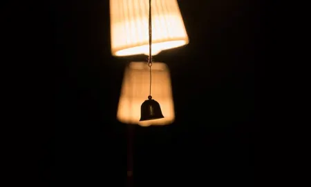 Darkfield Seance